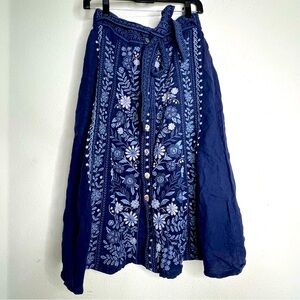 Johnny Was Lei Lei Linen Embroidered Blue Midi Skirt, size S